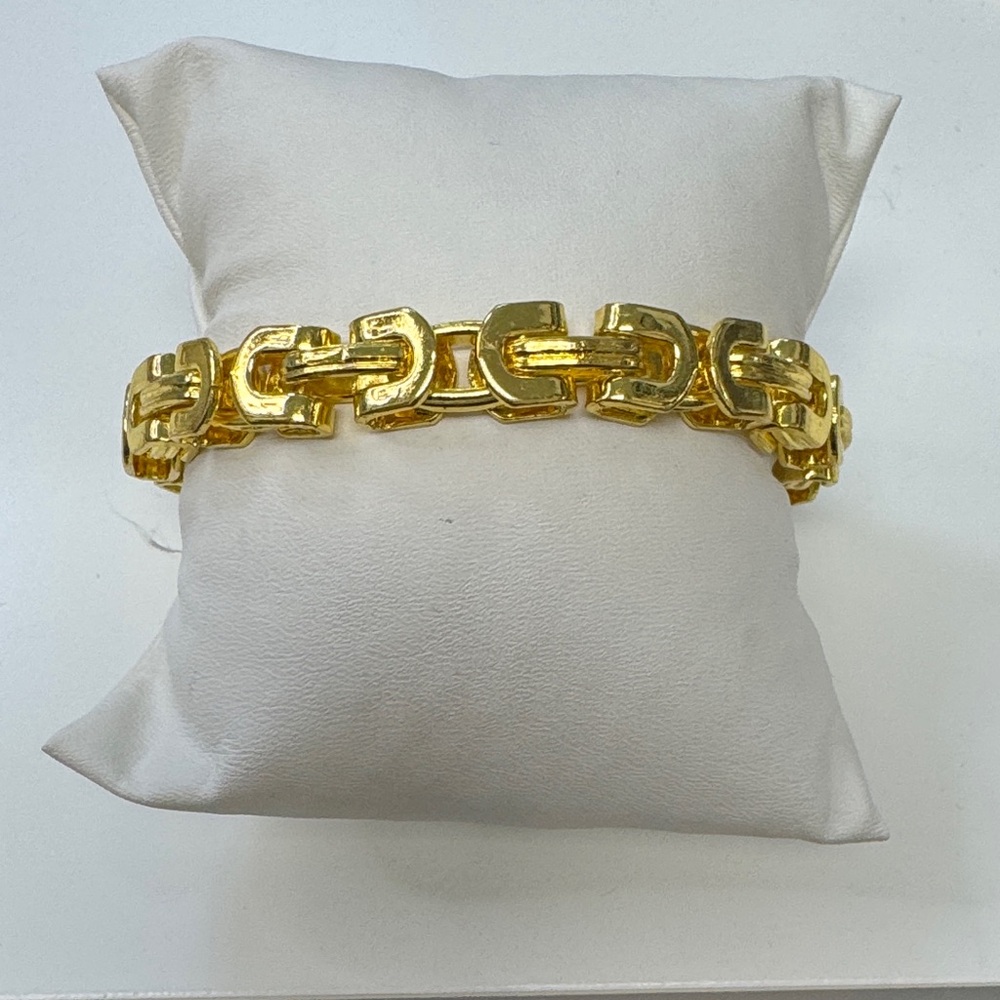 Gold color Chain Link Bracelet